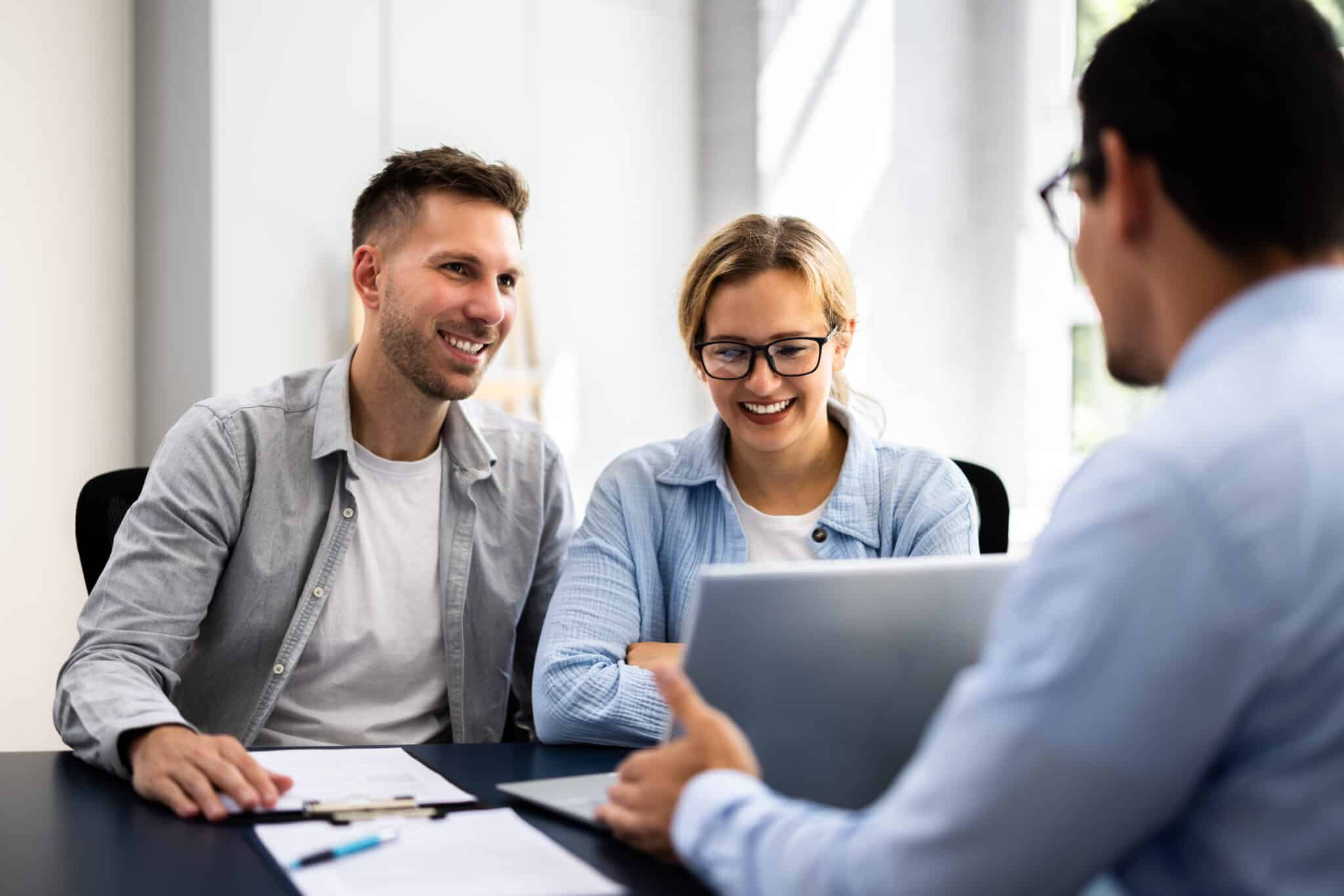 How to Choose the Right Developer Without Overpaying
